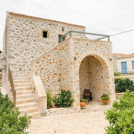 La Tore Di Montenegro Γύθειο Εξωτερικό φωτογραφία